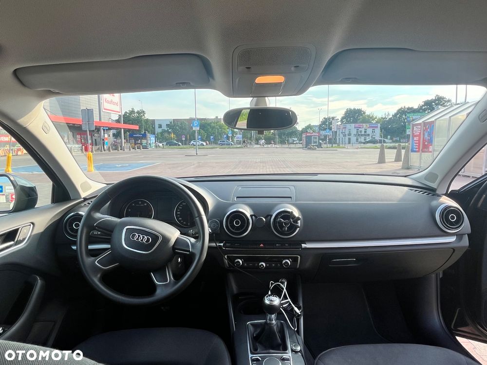 Audi A3 Sportback 1.4 TFSI Ambition - 11