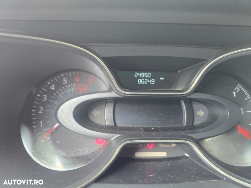 Renault Captur - 12