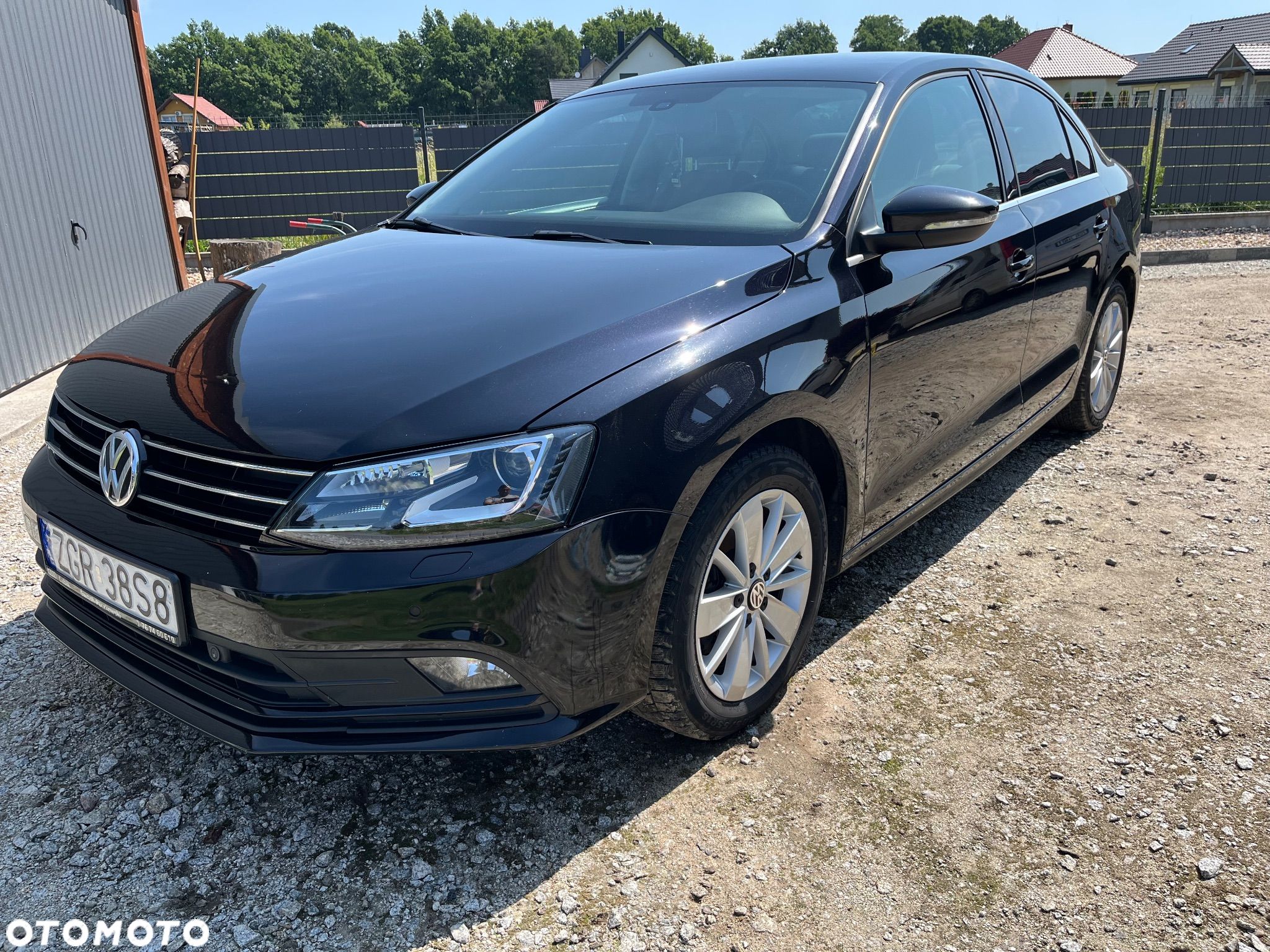 Volkswagen Jetta 2.0 TDI DPF BMT Highline - 1