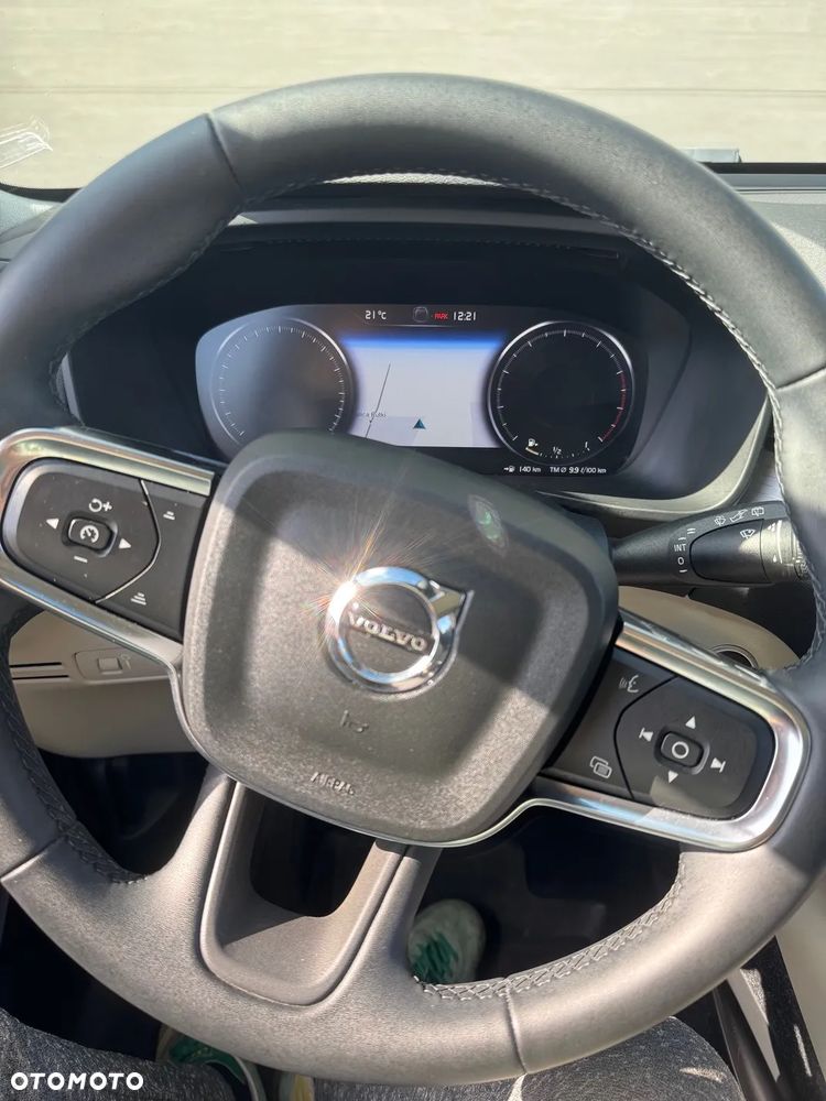 Volvo XC 40 - 26