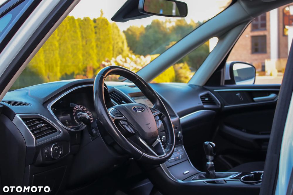 Ford Galaxy 2.0 TDCi Titanium - 30