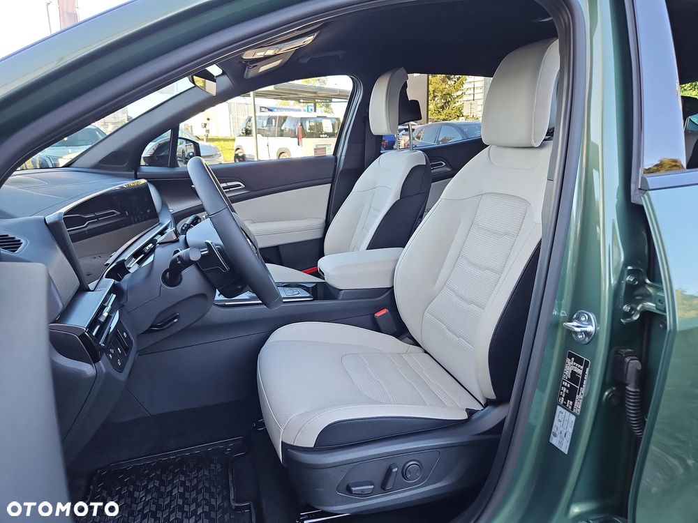 Kia Sportage 1.6 T-GDI Black Edition 2WD DCT - 11