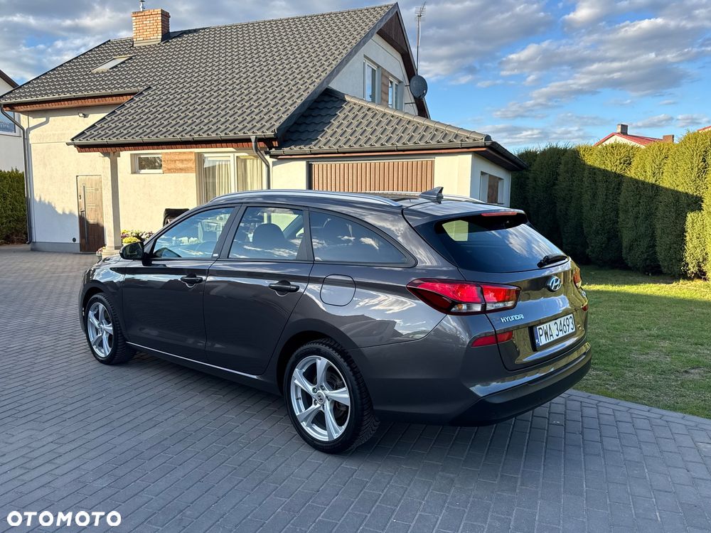 Hyundai i30 1.4 T-GDI YES!+ - 33