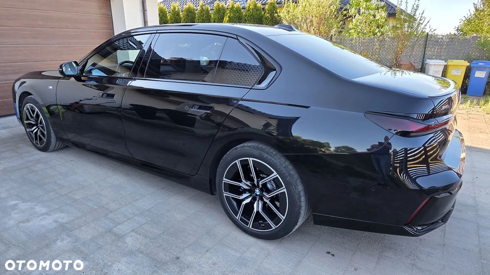 BMW Seria 7 - 4