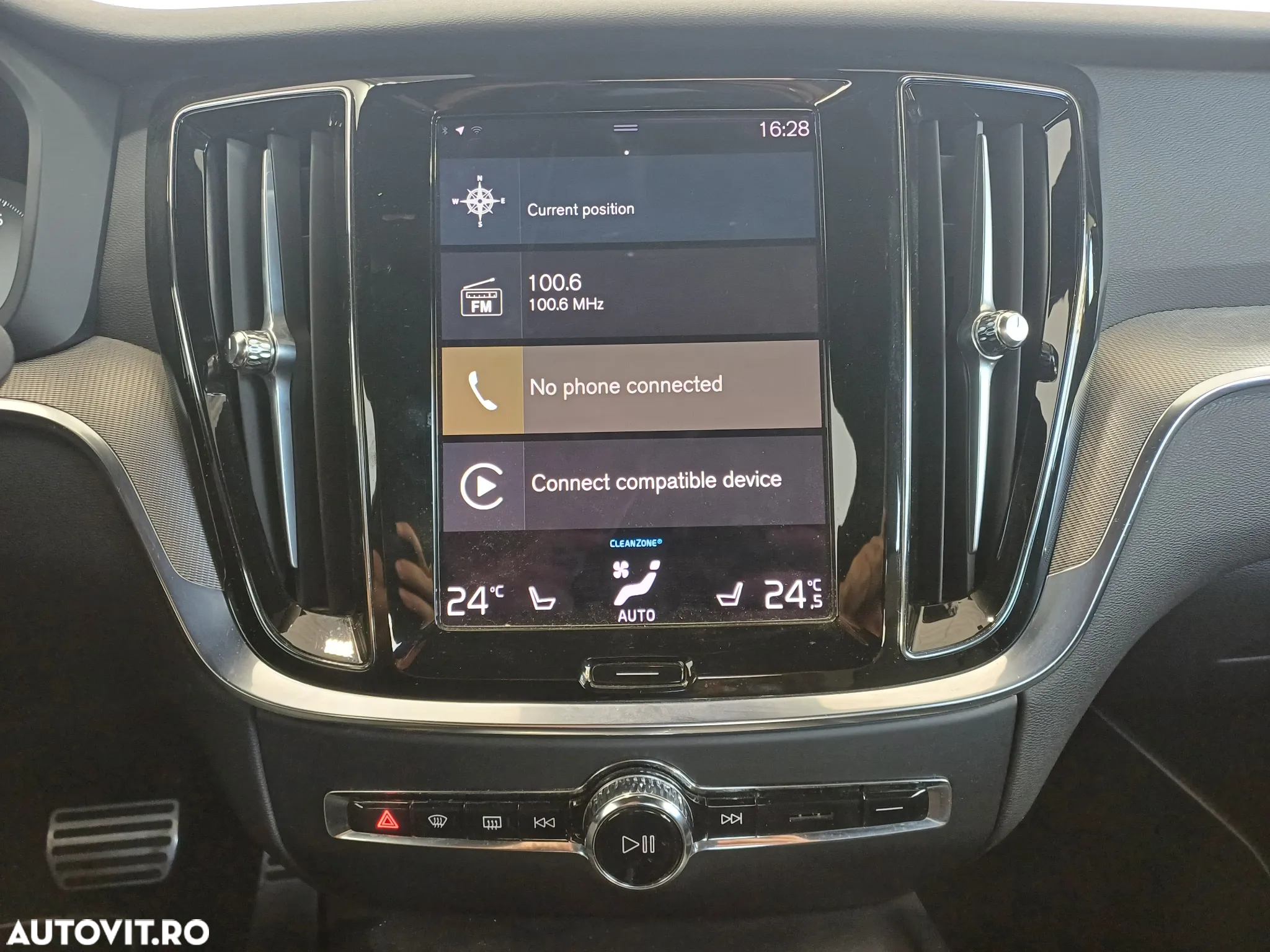 Volvo S60 T5 Momentum Pro - 15