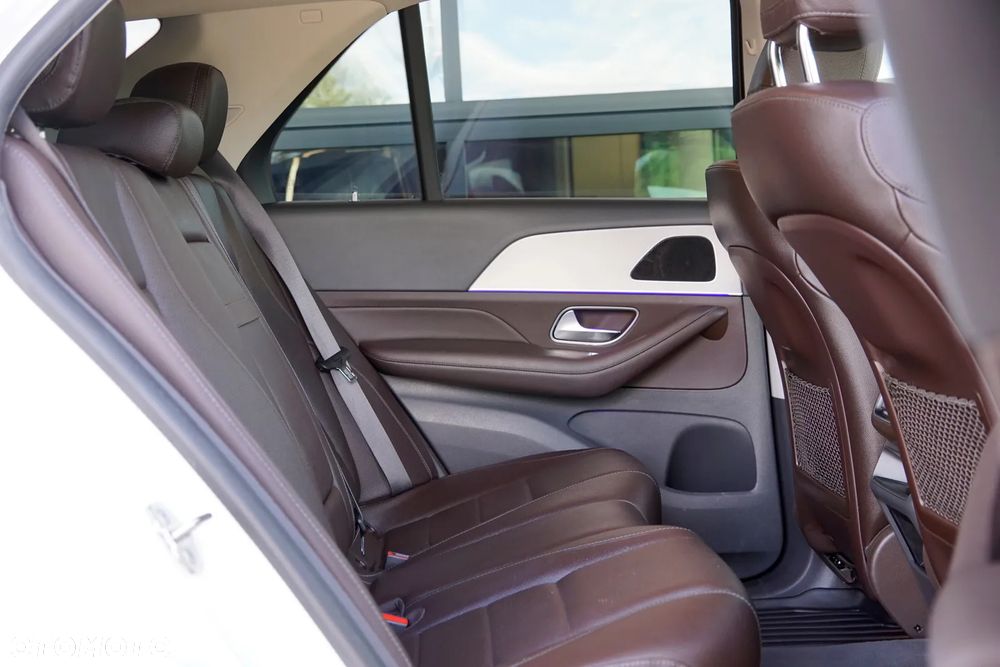 Mercedes-Benz GLE 300 d 4-Matic - 25