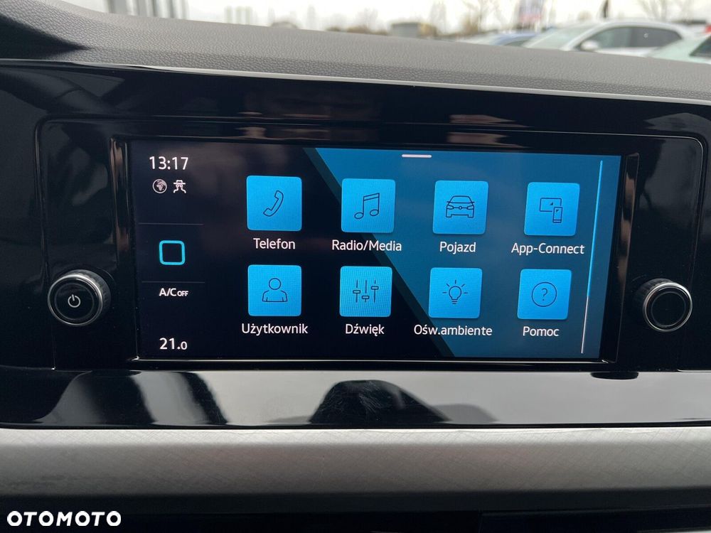 Volkswagen Golf - 16