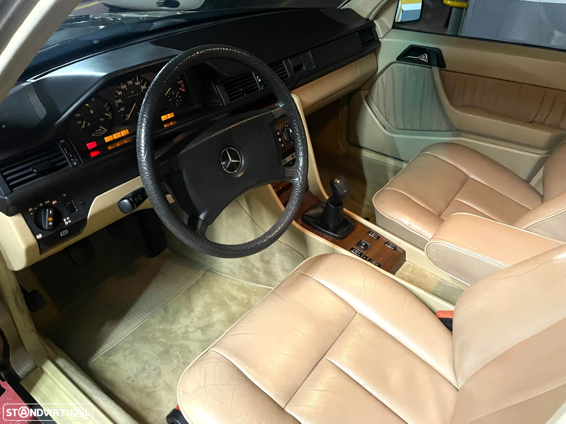 Mercedes-Benz 230 E - 6