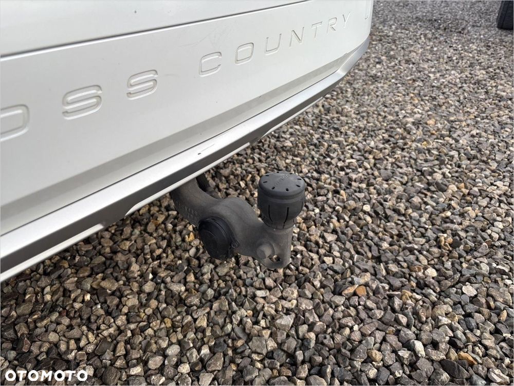Volvo V90 Cross Country B5 D AWD Pro - 22