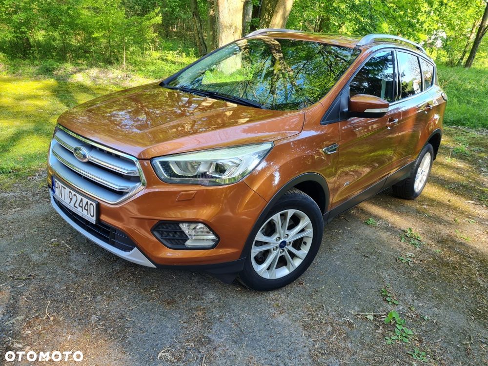 Ford Kuga - 1