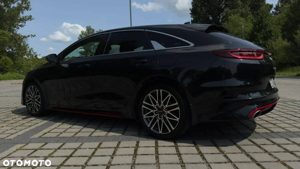 Kia ProCeed 1.6 T-GDI GT DCT - 6