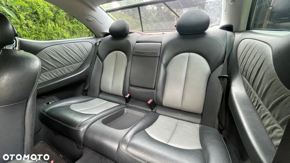 Mercedes-Benz CLK 320 Avantgarde - 9