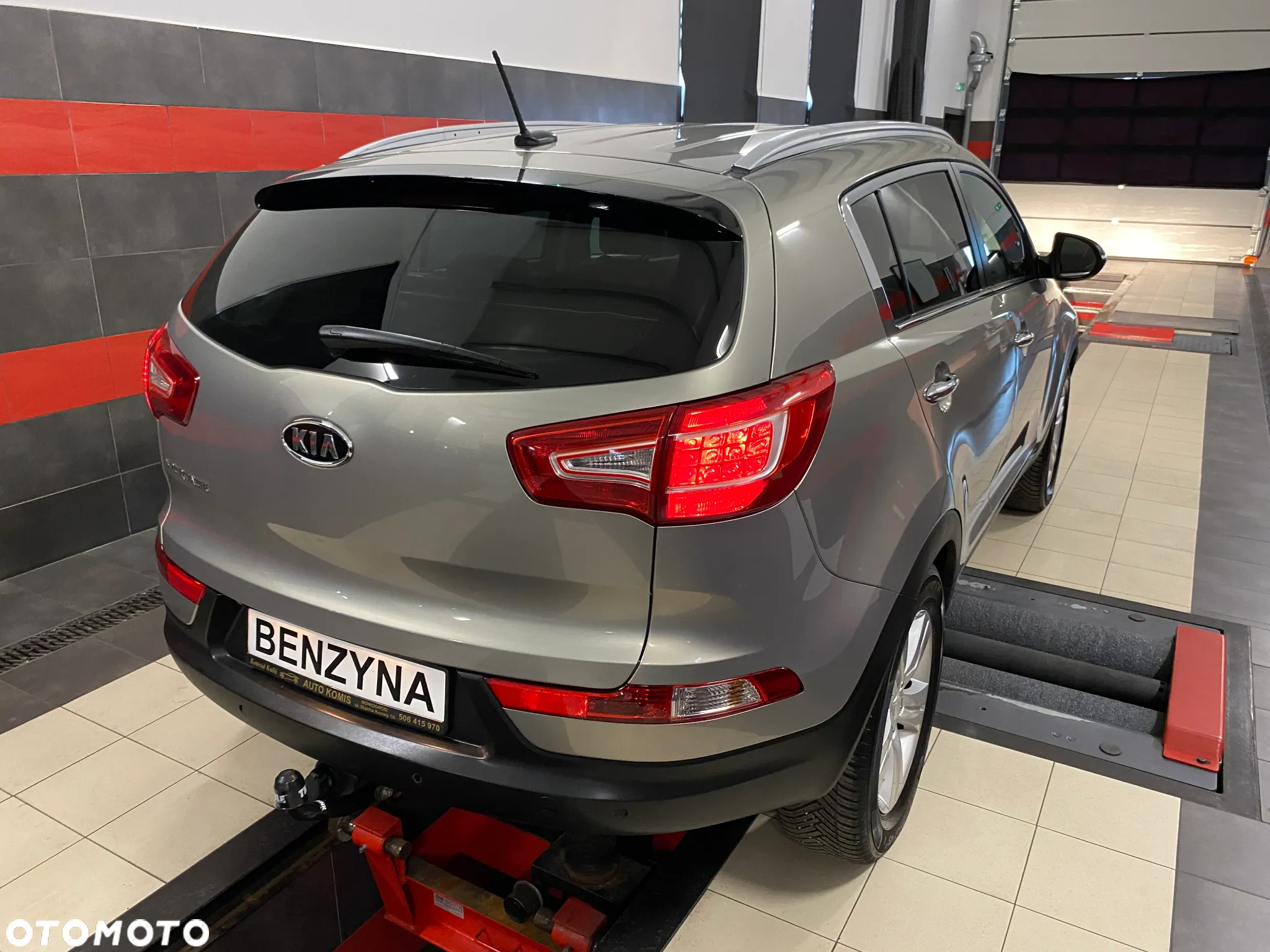 Kia Sportage 2.0 M - 8