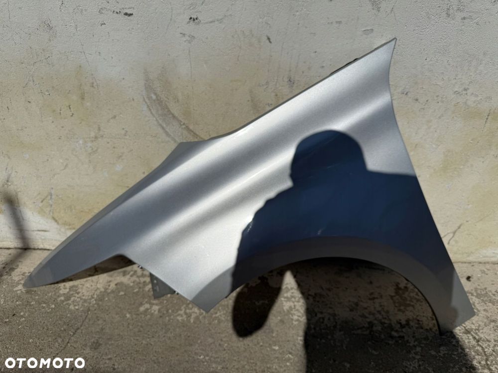 CITROEN C4 PICASSO II BŁOTNIK PRZEDNI PRZÓD LEWY DEMONTAŻ - 1