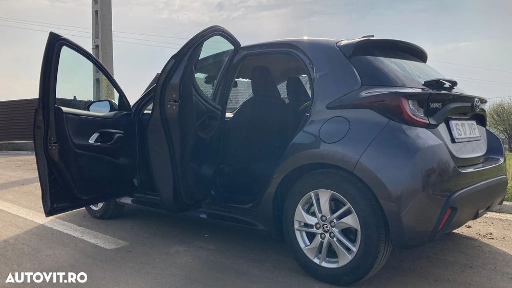 Toyota Yaris - 15