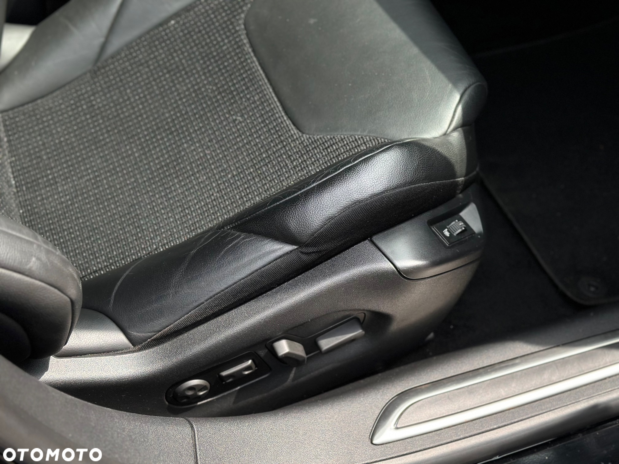 Citroën C5 Tourer HDi 200 FAP Exclusive - 34