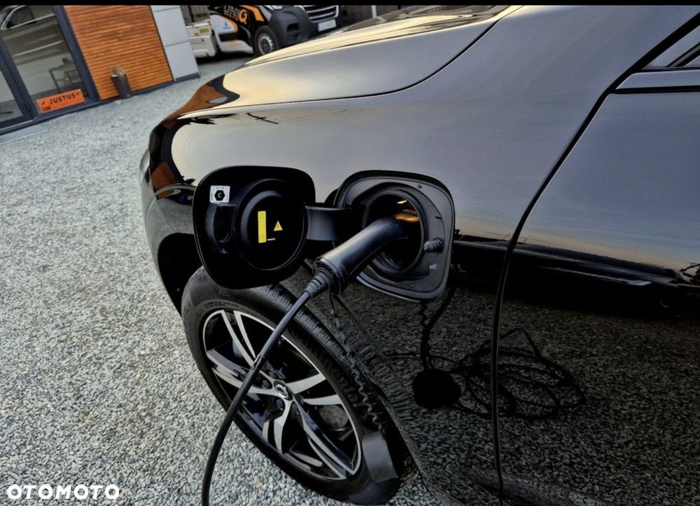 Volvo XC 60 - 4