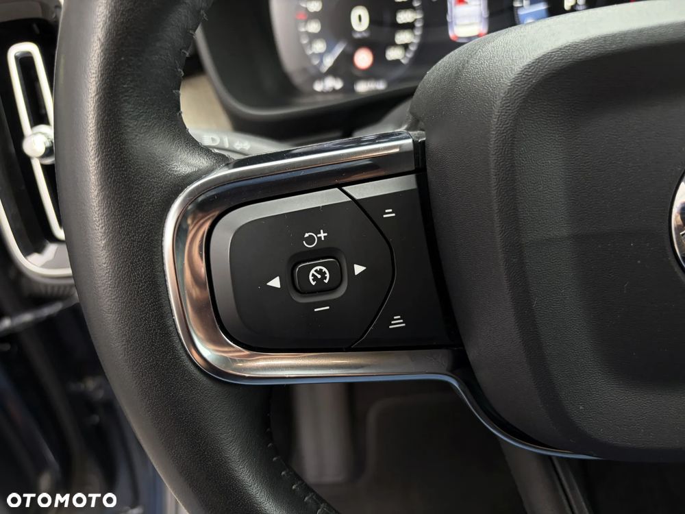 Volvo XC 40 D3 SCR Inscription - 23
