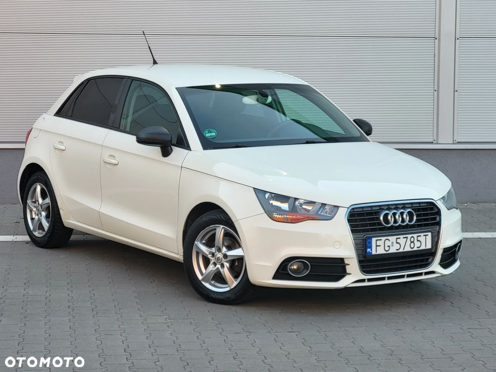 Audi A1 Sportback 1.2 TFSI Attraction - 1