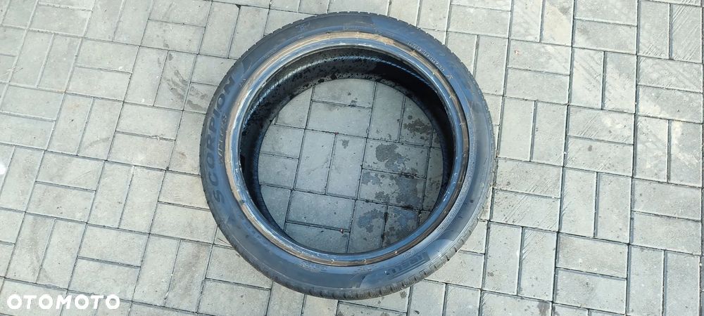 OPONY ZIMOWE 285/40R22 110V PIRELLI SCORPION WINTER (4420) Zadarty rant ochronny 2 SZTUKI PARA - 3