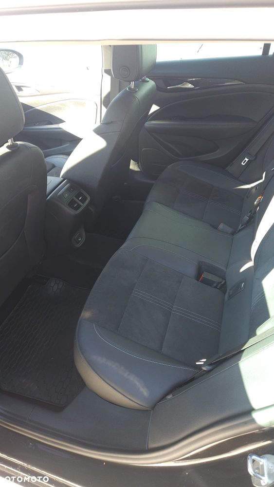 Opel Insignia 2.0 CDTI Business Elegance S&S - 10