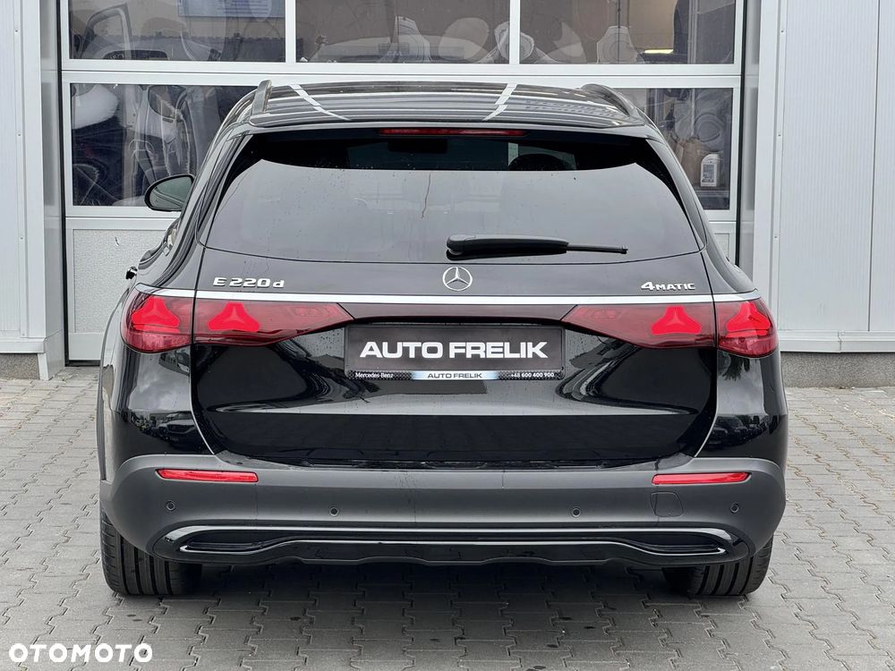 Mercedes-Benz Klasa E 220 d mHEV 4-Matic All-Terrain Avantgarde 9G-Tronic - 11