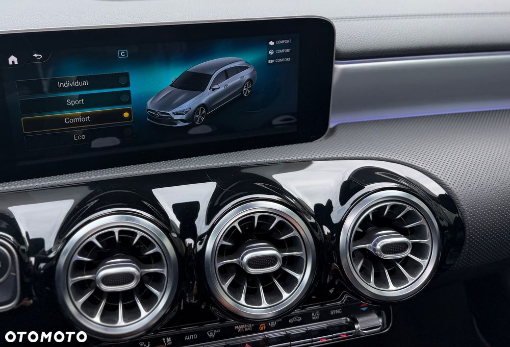 Mercedes-Benz CLA 200 AMG Line 7G-DCT - 31