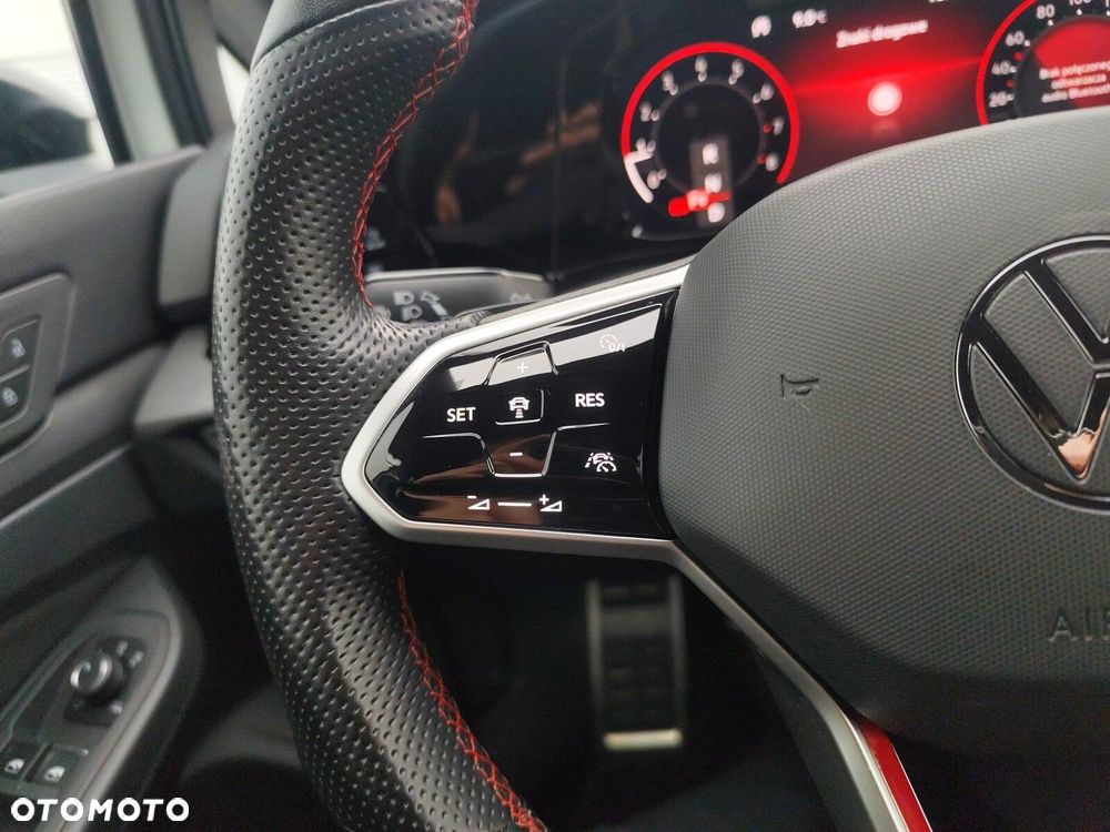 Volkswagen Golf - 19