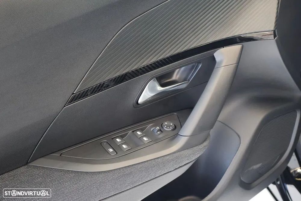 Peugeot 2008 1.2 PureTech Style - 22