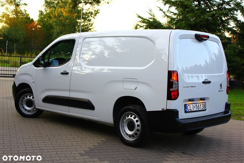 Peugeot PARTNER 1.5HDI 130KM AUTOMAT 8 BIEGÓW LONG DŁUGI 3 OSOBOWY PERFEKT AUTO NAVIGACJA KAMERY,ASYSTENTY,VF23% - 7
