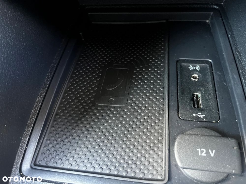 Volkswagen CADDY - 22