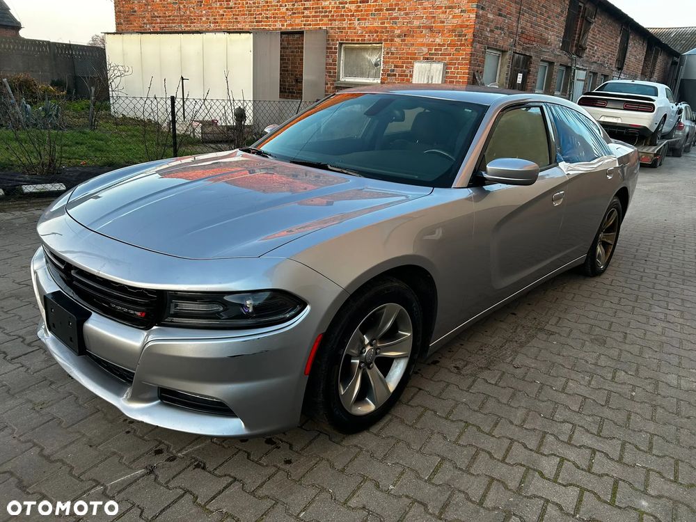 Dodge Charger - 5