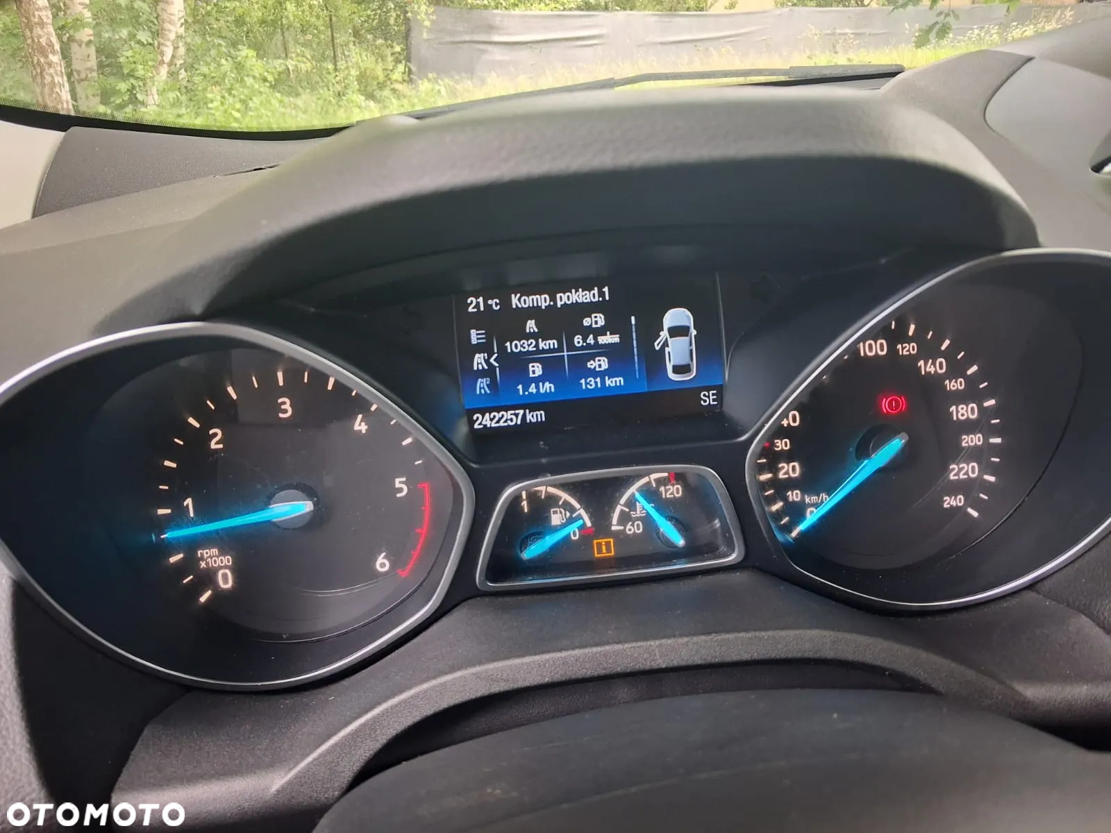 Ford Kuga 2.0 TDCi 2x4 Trend - 9
