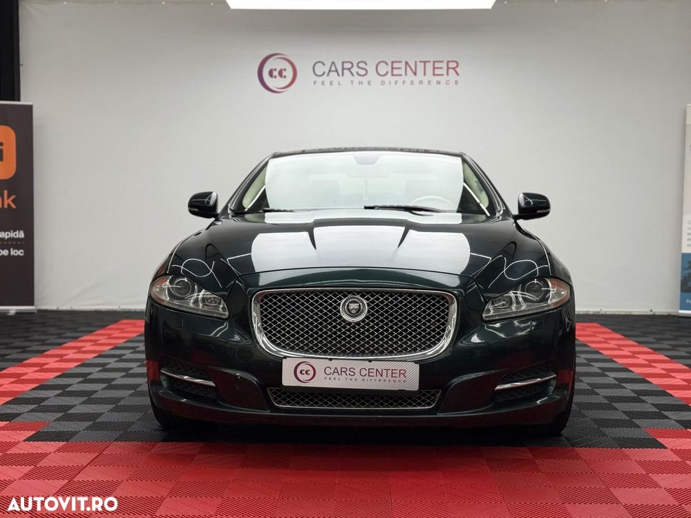 Jaguar XJ 3.0 V6 Kompressor AWD Langversion Premium Luxury - 4