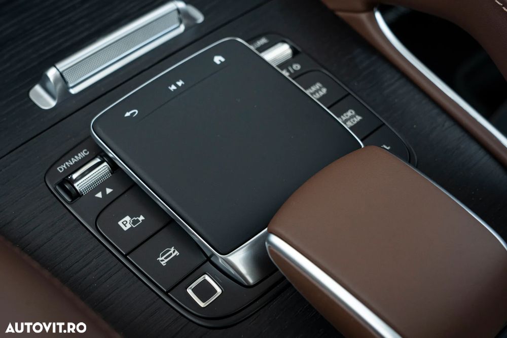 Mercedes-Benz GLE - 19