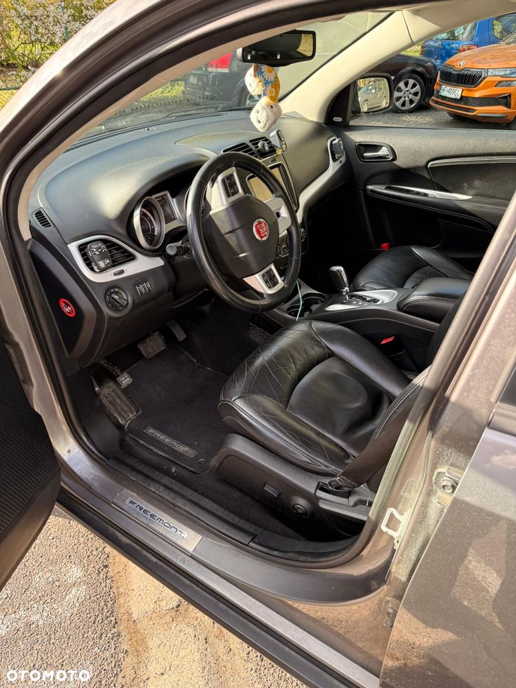 Fiat Freemont 2.0 Multijet Lounge AWD - 10