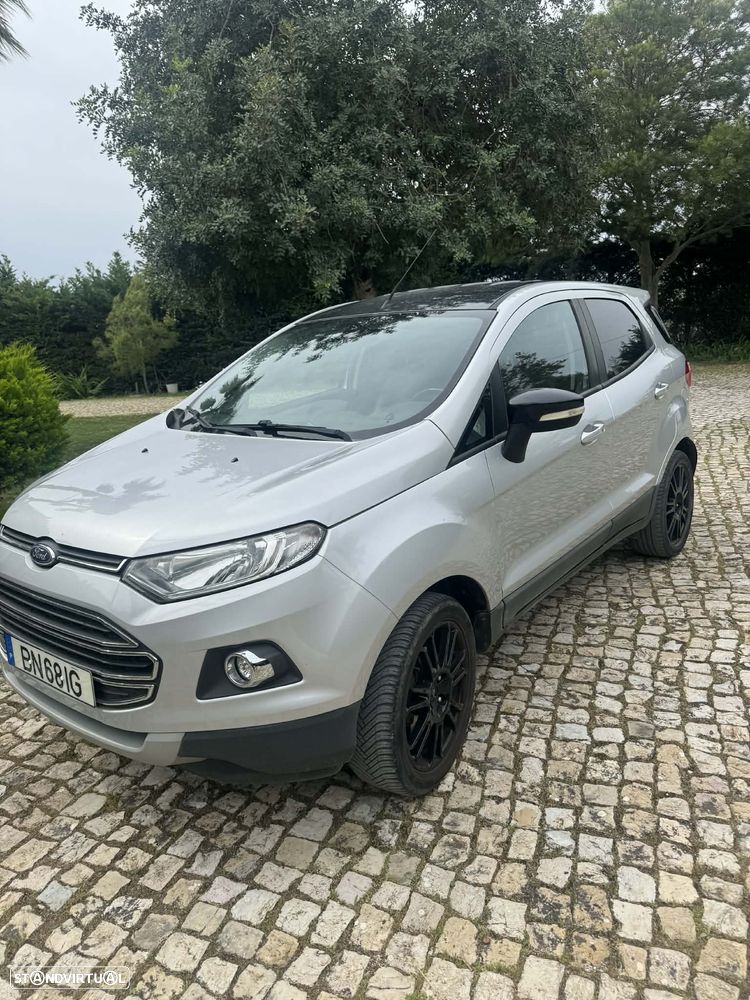 Ford EcoSport - 11