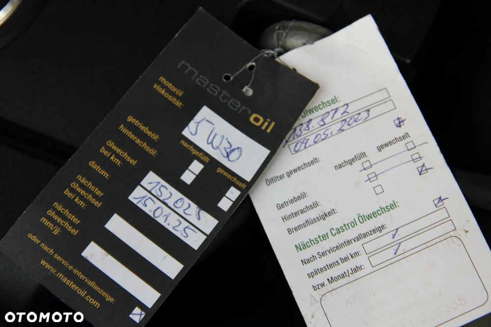 Mercedes-Benz Klasa E 200 BlueEFFICIENCY Elegance - 39