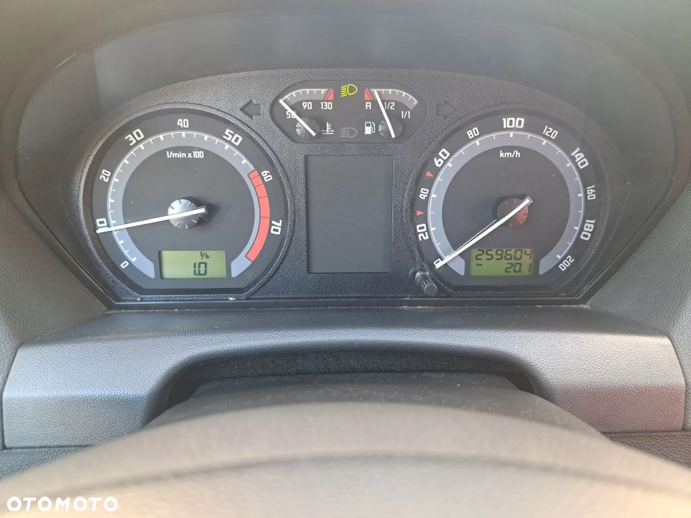 Skoda Fabia - 7