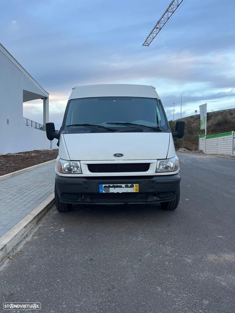 Ford Transit 330M 2.4 TDdi TM - 2