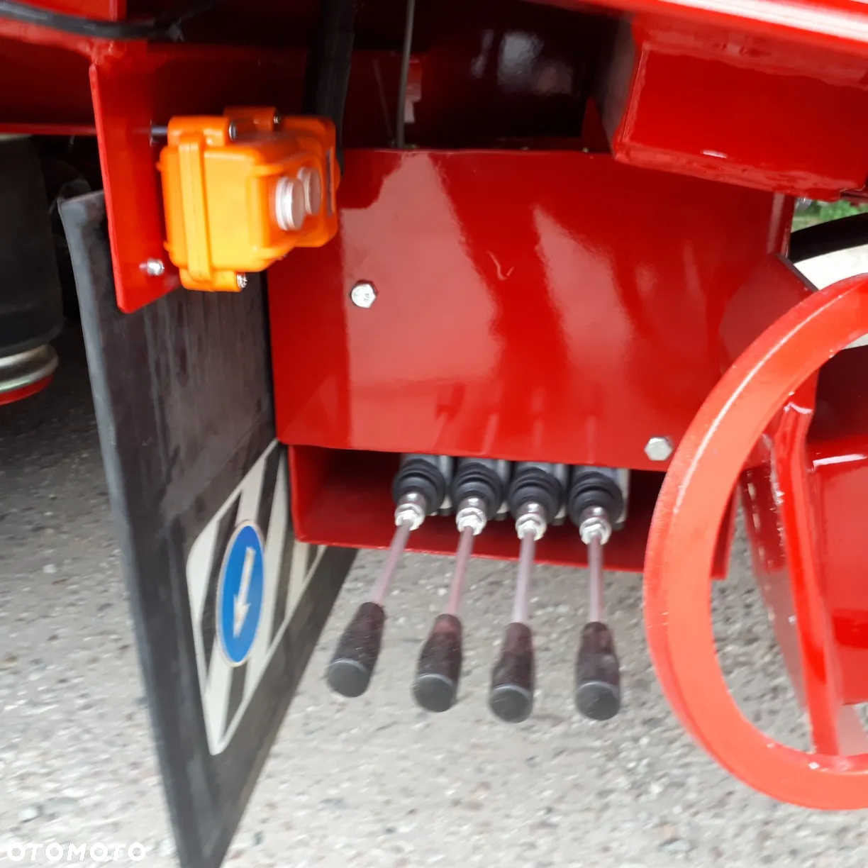 Janmil DMC 46 T / oś skrętna / NAJAZDY HYDRAULICZNE / poszerzana / - 21