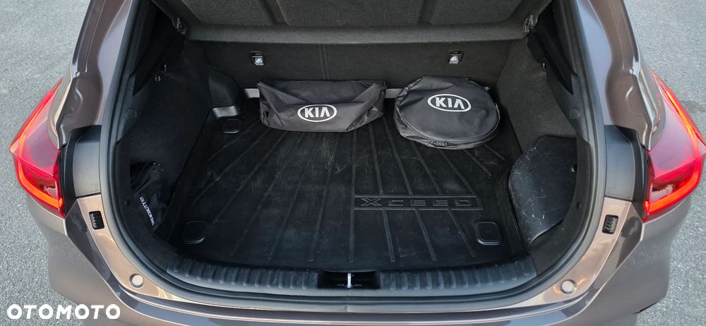 Kia XCeed 1.6 GDI PHEV L Business Line DCT - 17