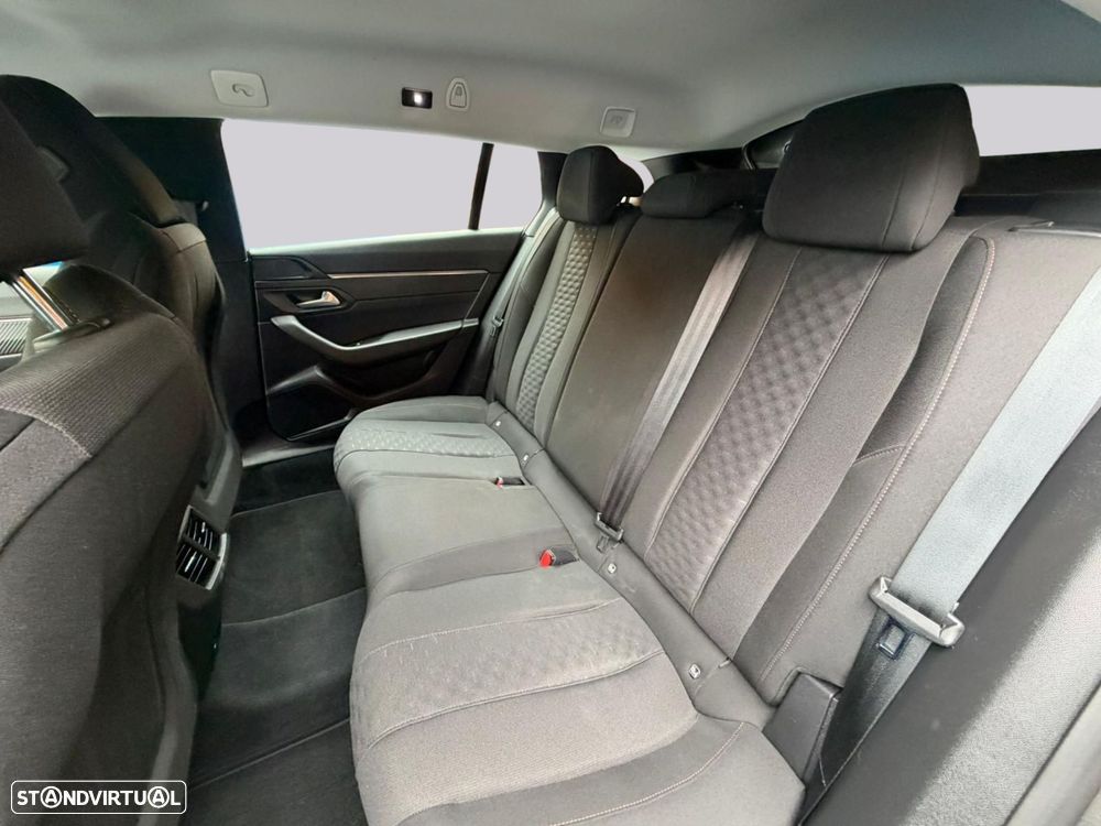 Peugeot 508 SW - 32