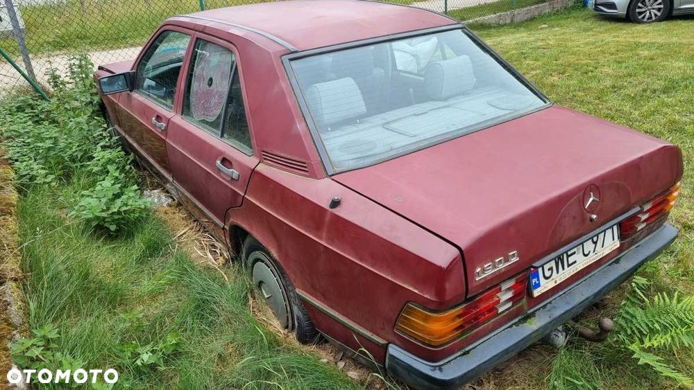 Mercedes-Benz W201 (190) - 3