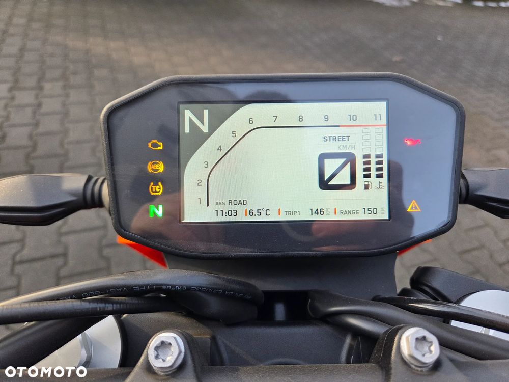 KTM Duke - 11