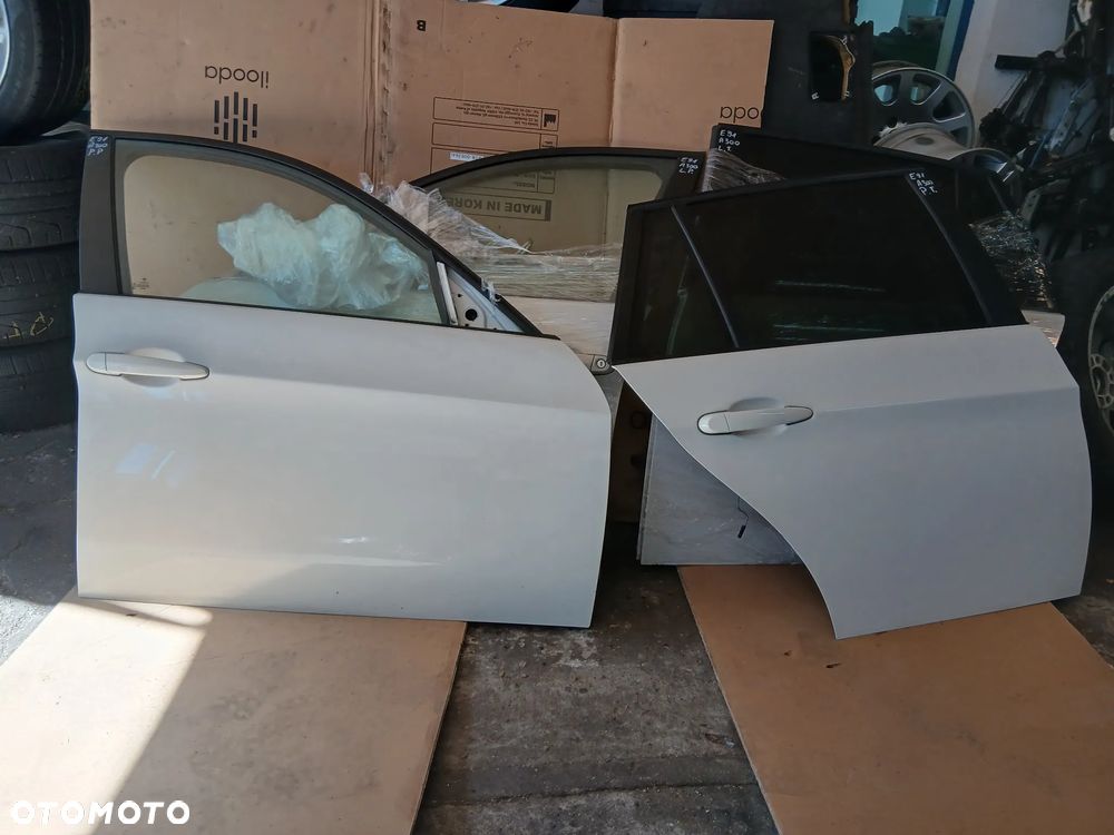 Drzwi BMW E91 A300 prawe lewe przednie tylne - 1