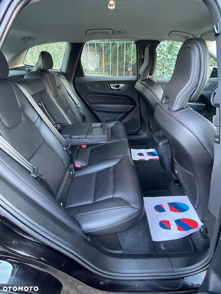 Volvo XC 60 D4 Geartronic Momentum - 27