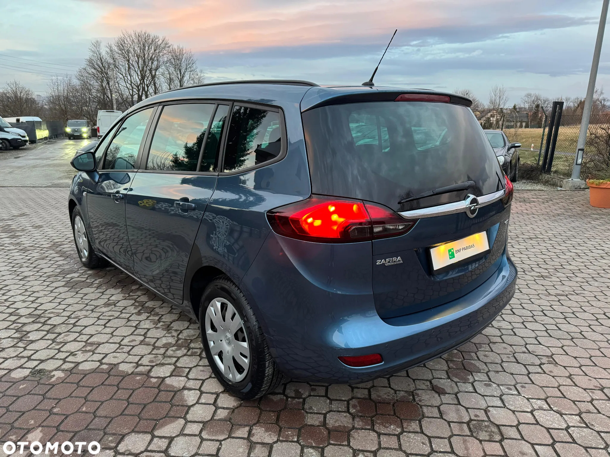 Opel Zafira Tourer 2.0 CDTI Edition - 3