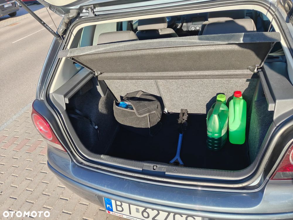 Volkswagen Polo 1.2 - 11