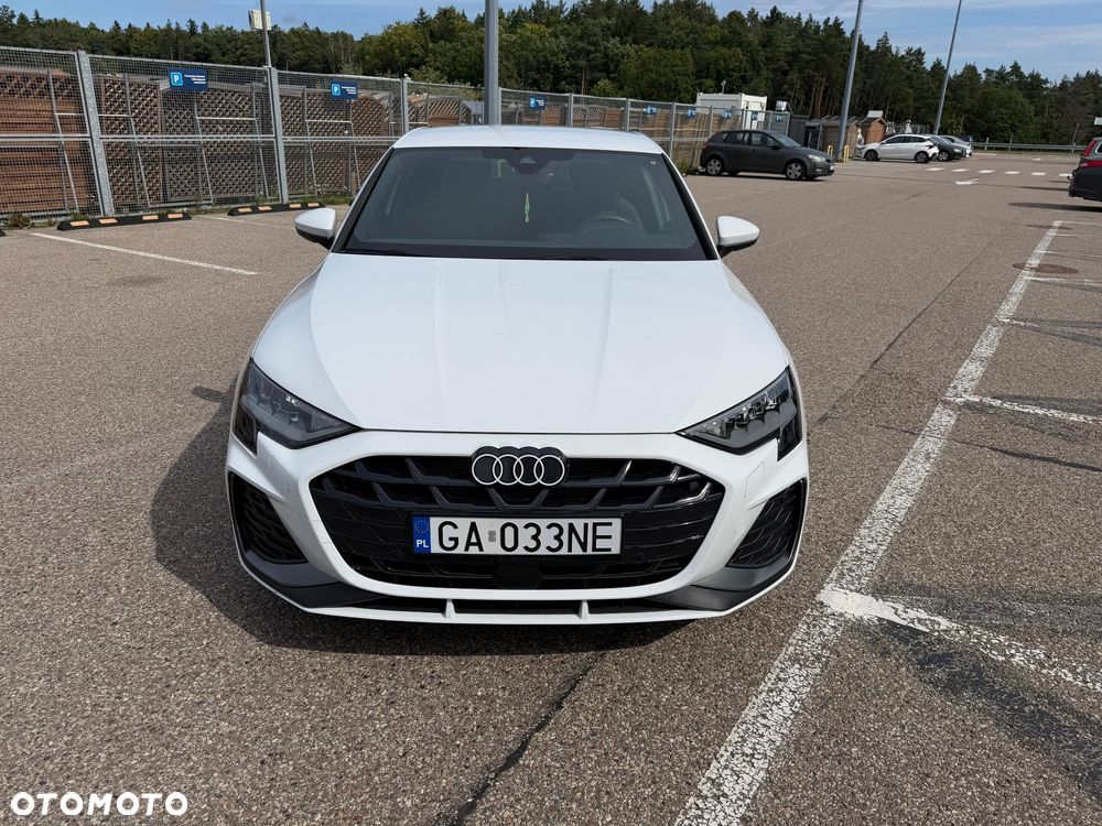 Audi A3 Limousine 30 TFSI S tronic S line - 3